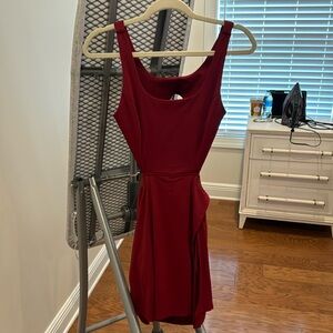 Burgundy backless tennis dress NWOT size small